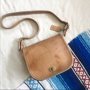 RARE Vintage Coach Small Tan Leather Shoulder Bag